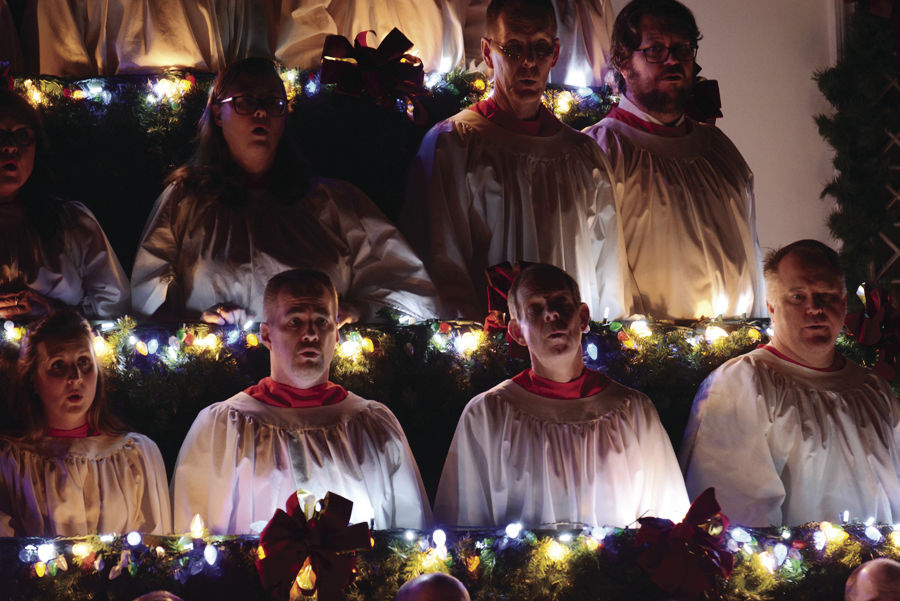 J-OBC-Singing Christmas Tree_4289.jpg
